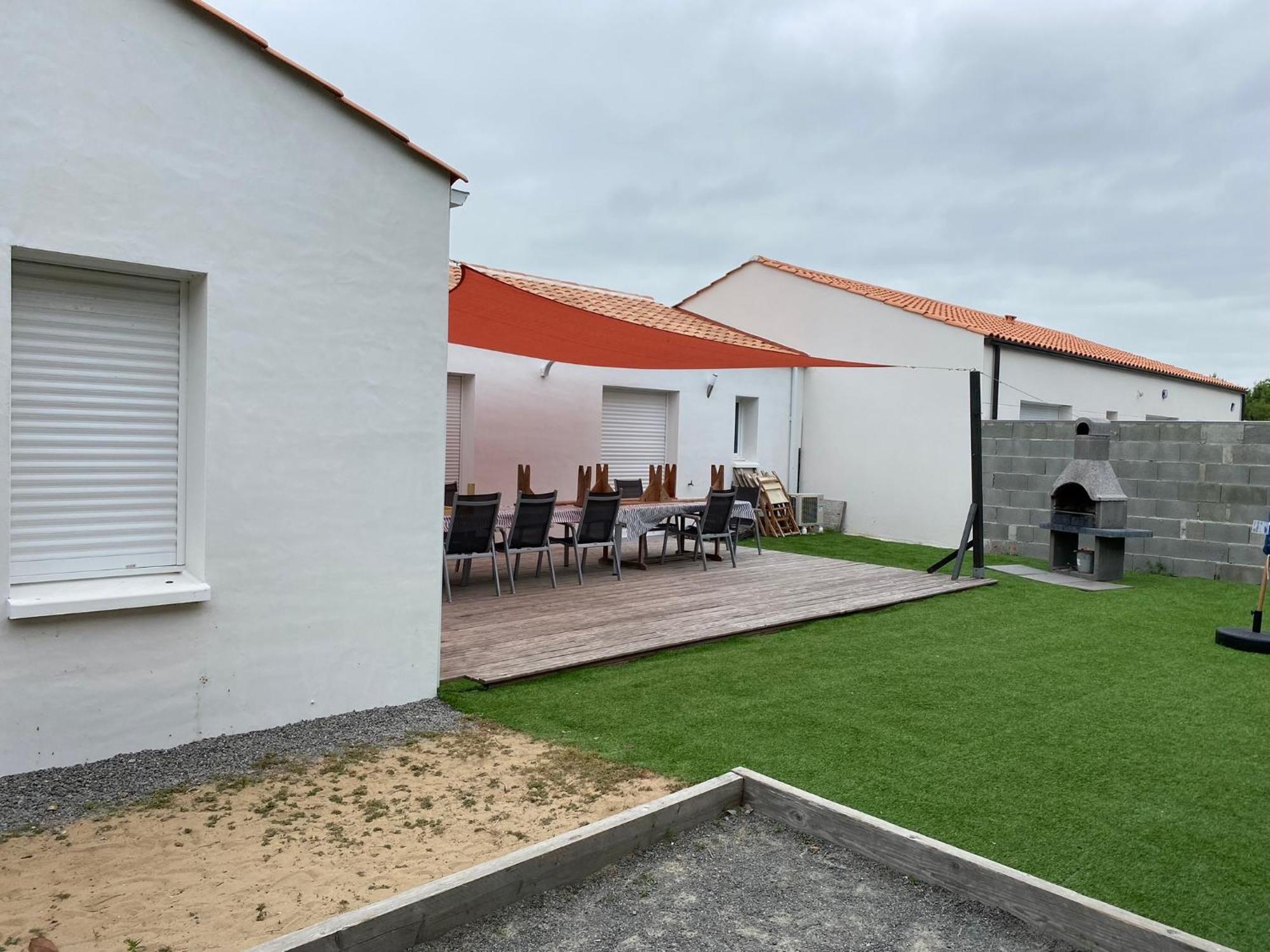 St Jean De Monts Maison Neuve 15 Pers 6ch Holiday home